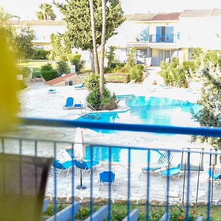 Holiday Apartment Walking Distance To The Sea Πάφος Εξωτερικό φωτογραφία
