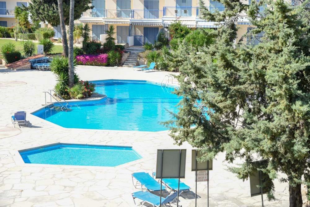 Holiday Apartment Walking Distance To The Sea Πάφος Εξωτερικό φωτογραφία